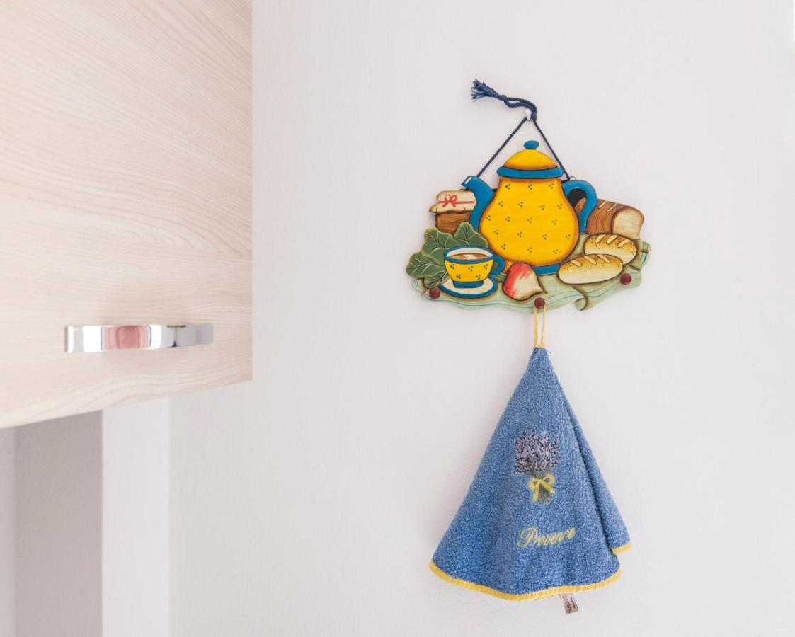 Casa Vacanze Linda Джера Ларио Екстериор снимка
